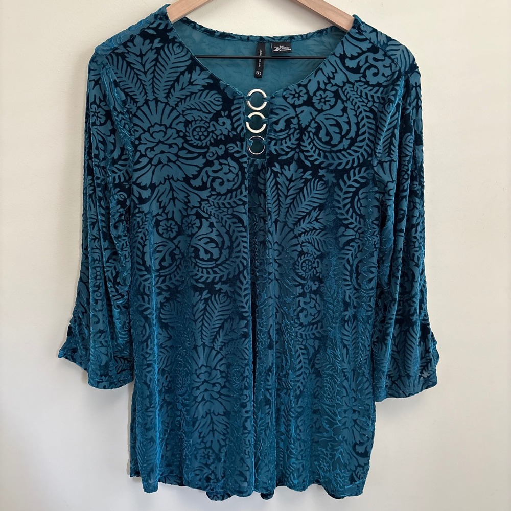New Directions Teal Burnout Velvet Damask Top Silver Ring Neckline 3/4 Sleeve M
